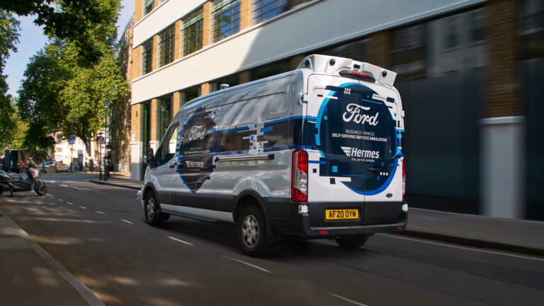 Paketzustellung mit selbstfahrenden Transportern: Ford und Hermes starten Pilotprojekt