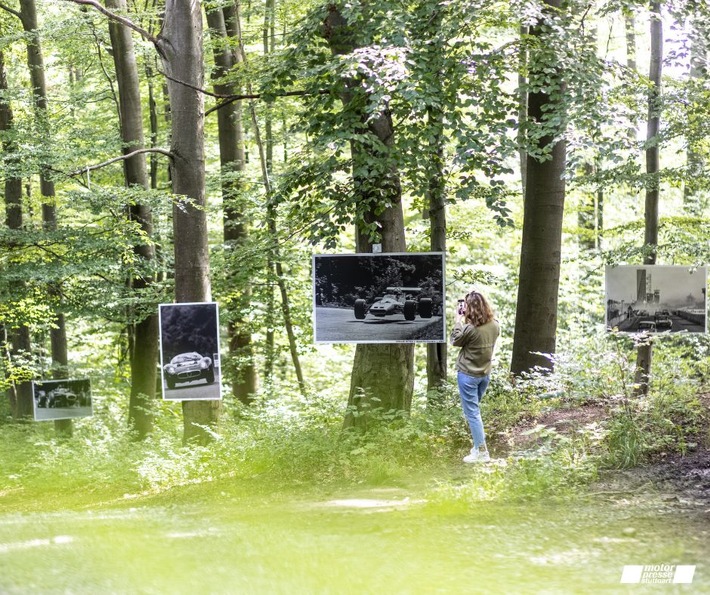 Outdoor-Fotoausstellung mit Bildern von HP Seufert im Leitz-Park Wald in Wetzlar eröffnet