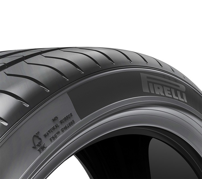 Nachhaltiger Reifen: BMW fährt auf weltweit erstem FSC-zertifizierten Reifen von Pirelli